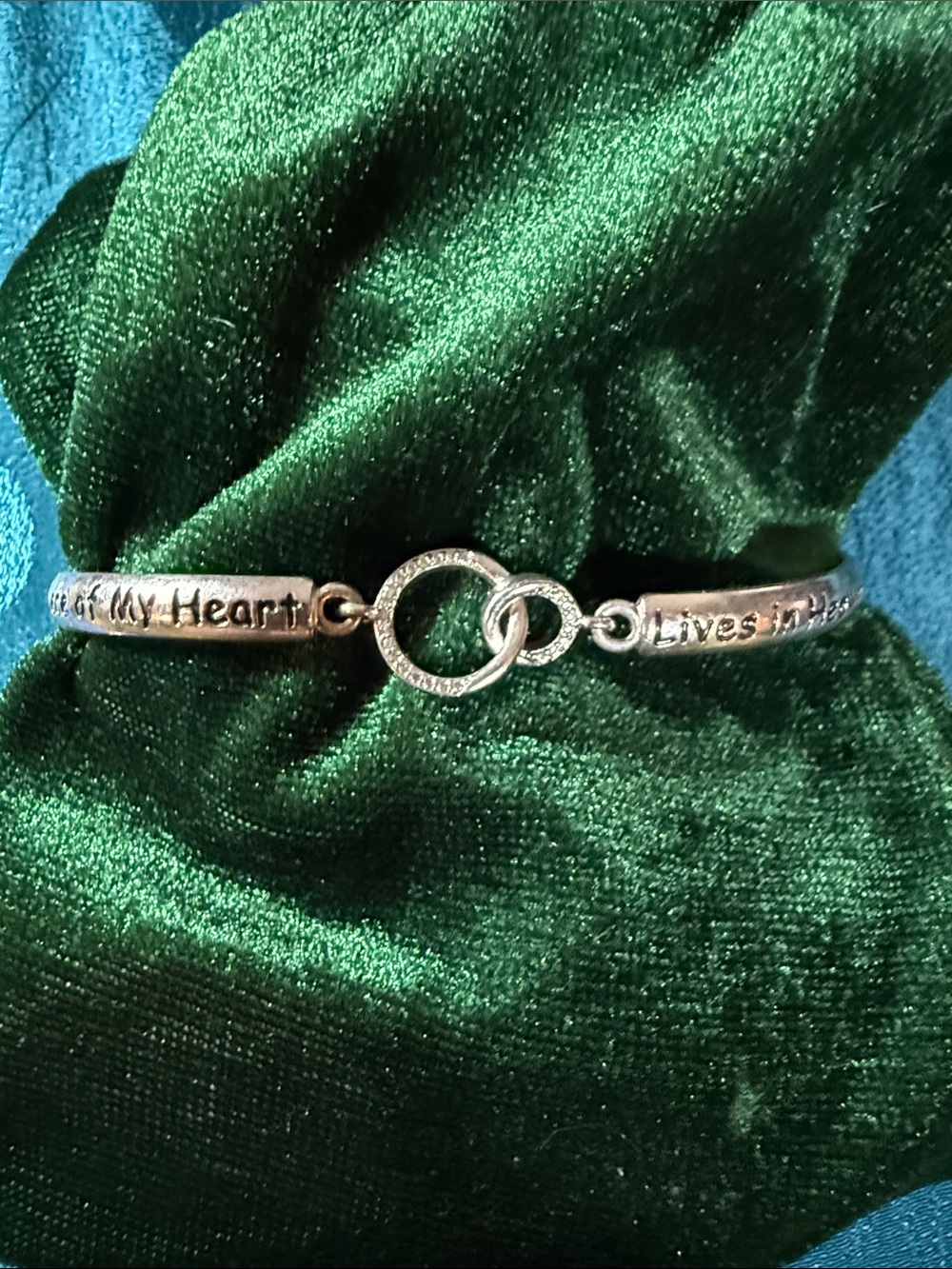 Silver Interlocking Rings Sentiment Bangle - Silver